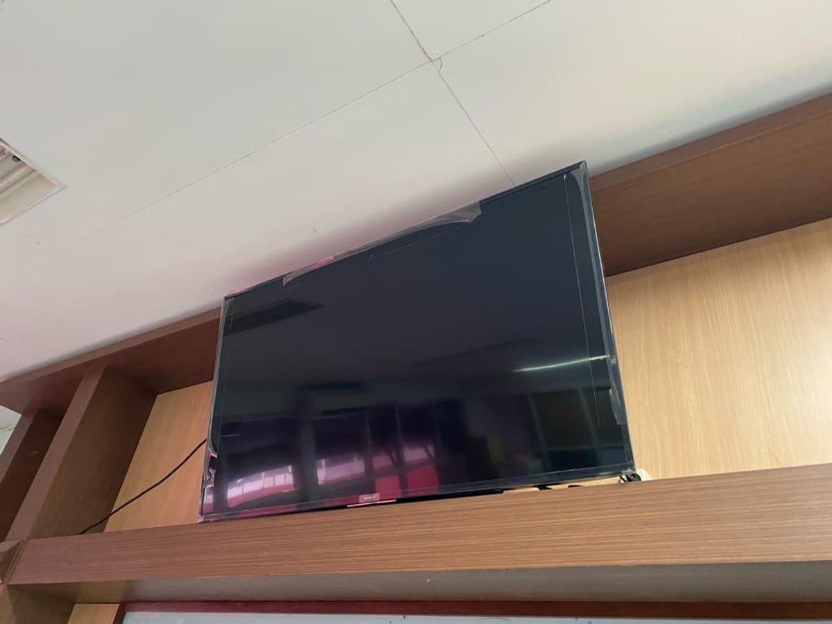 Во Владивостоке начали выпускать Smart TV на площадке бывшего завода Mazda