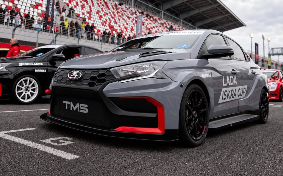 Гоночная Lada Iskra TMS дебютировала на РСКГ в Подмосковье
