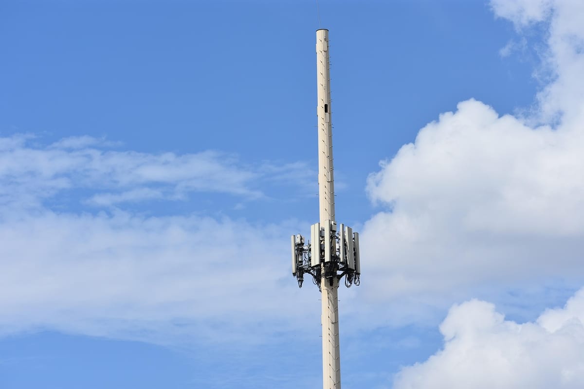 Роскомнадзор насчитал 5986 средств 5G в 52 населённых пунктах России