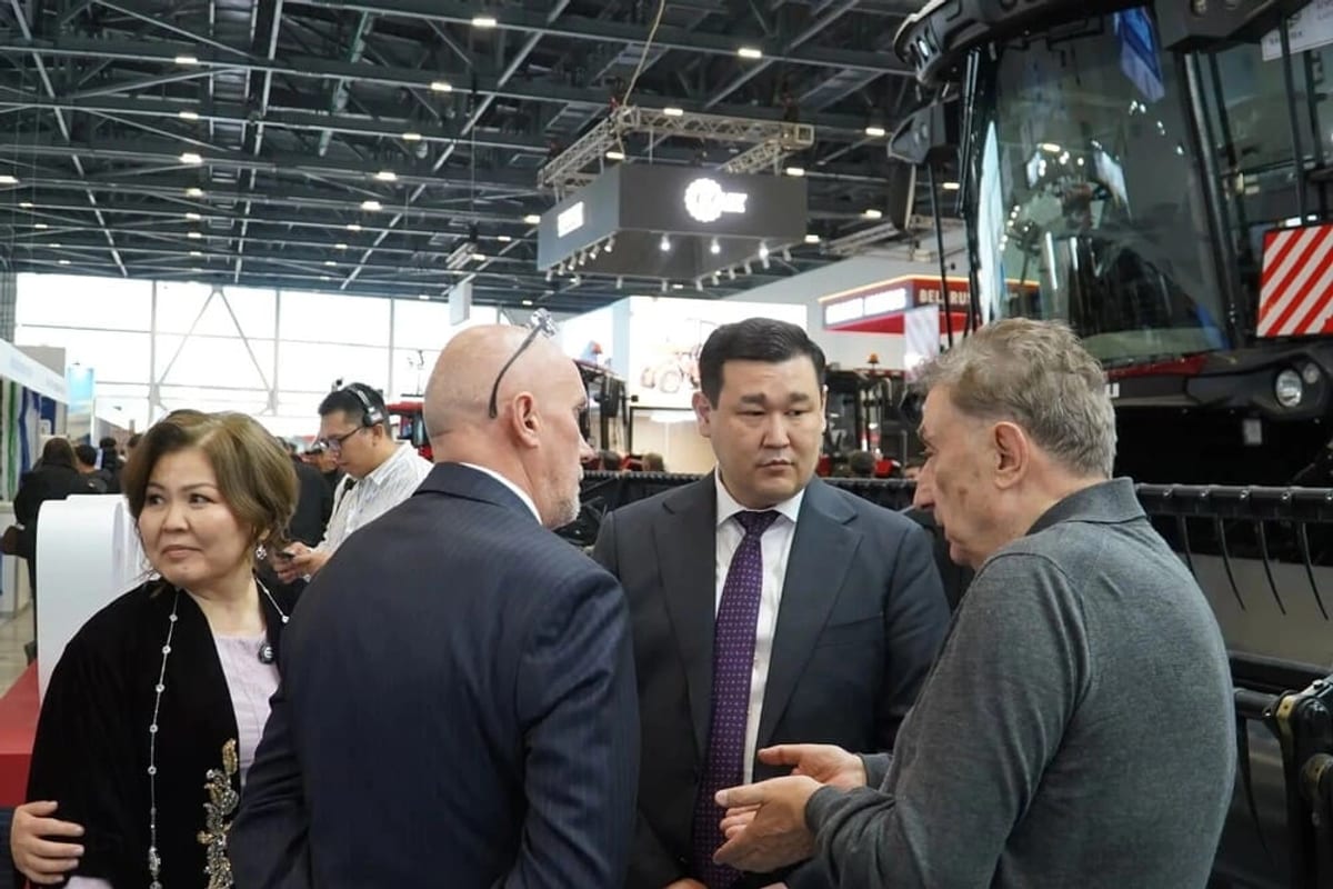 Ростсельмаш: выпуск комбайна T500 налажен в Казахстане