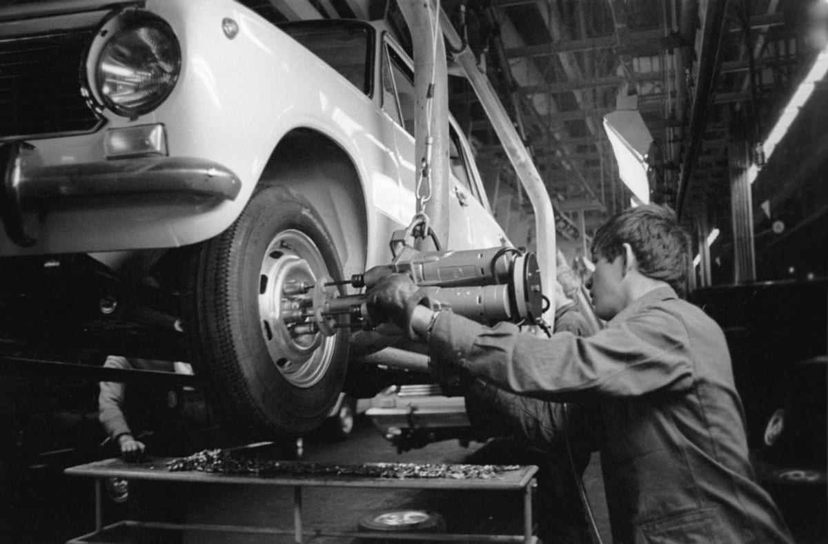 Волжский автозавод в Тольятти, 1969 год